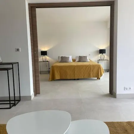 Apartment Paca -ec14- T2 - *